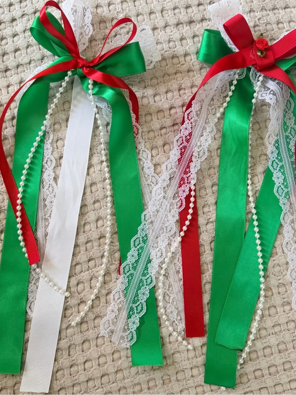 Handmade Mexico Ribbon Bows‎ with Green, Red & White Accents
